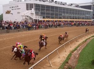 Die Preakness Stakes auf der Rennbahn von Pimlico